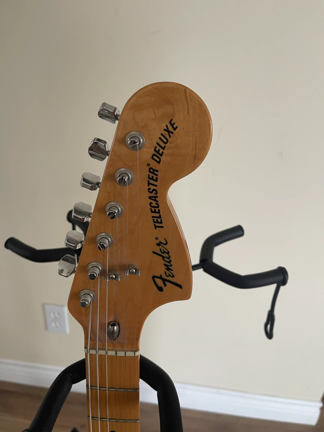 Fender Telecaster Deluxe Electric Guitar - photo 4