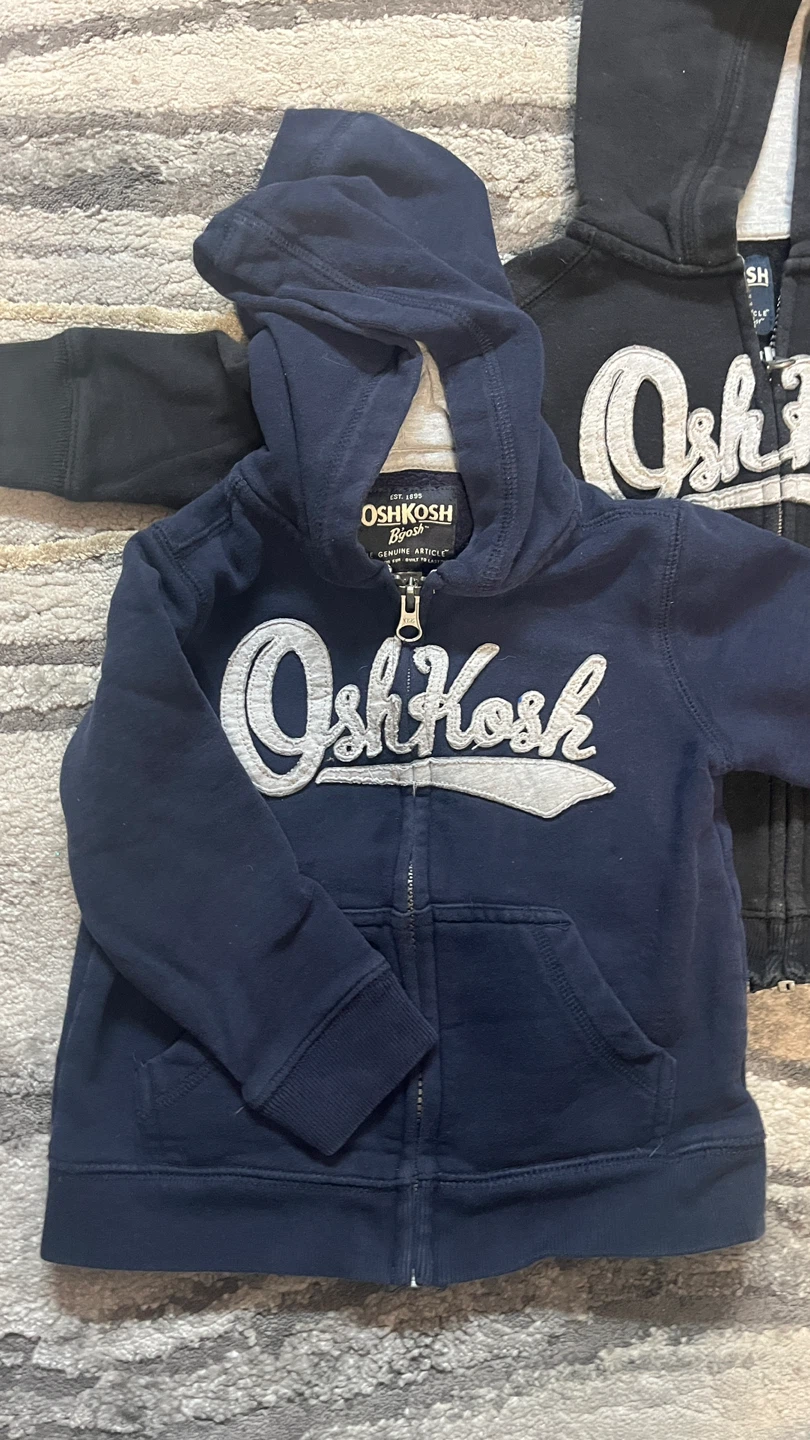 3 OshKosh B'gosh Zip-Up Hoodies - Size 3T - photo 2