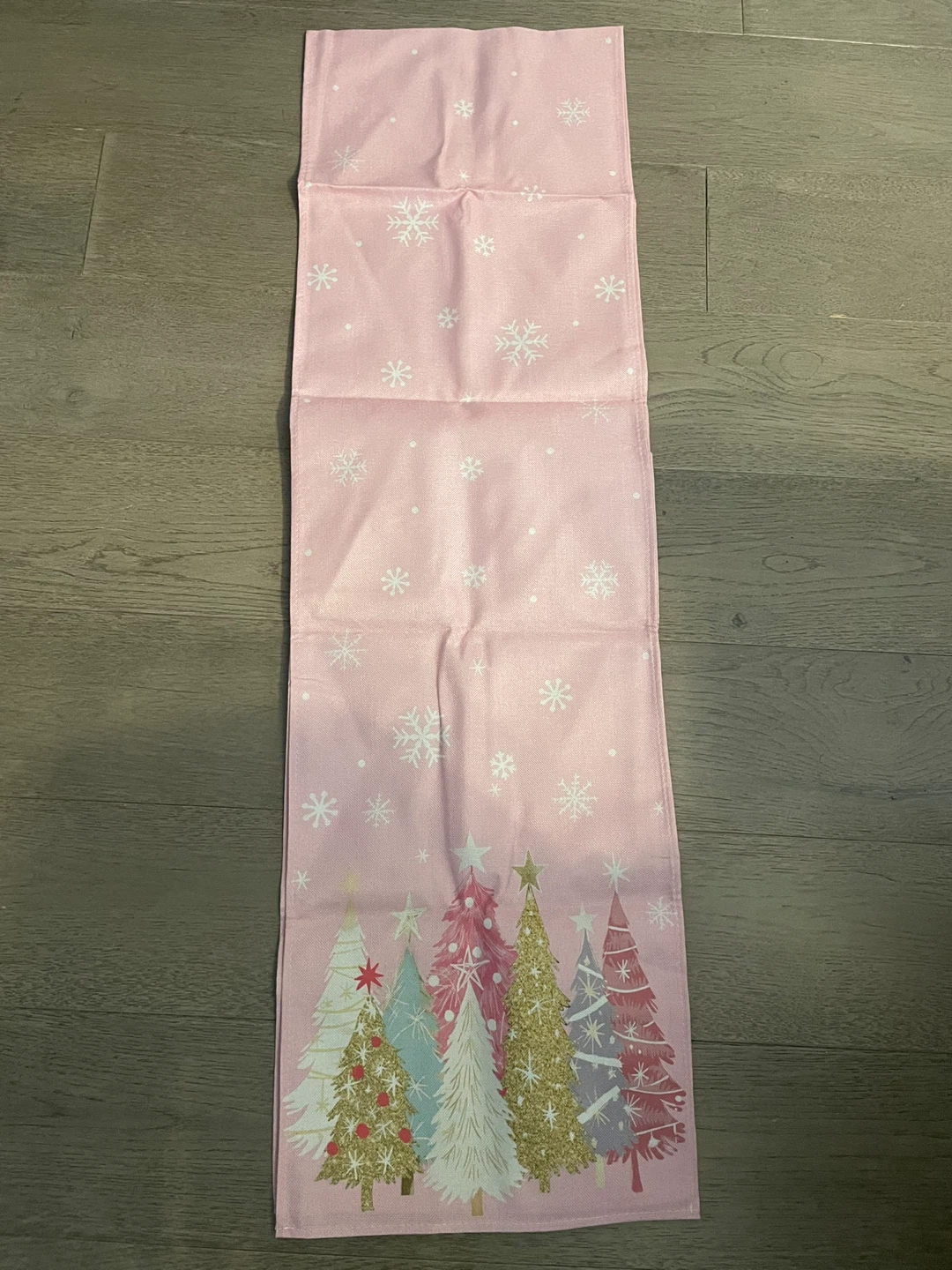 NEW! Pink Christmas Table Runner