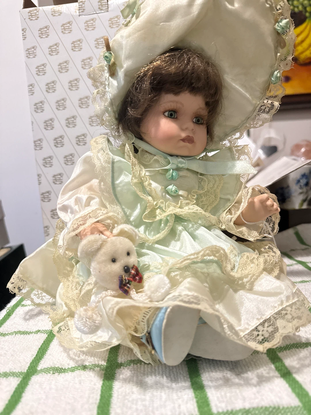 Heritage Signature Collection Porcelain Doll - photo 2