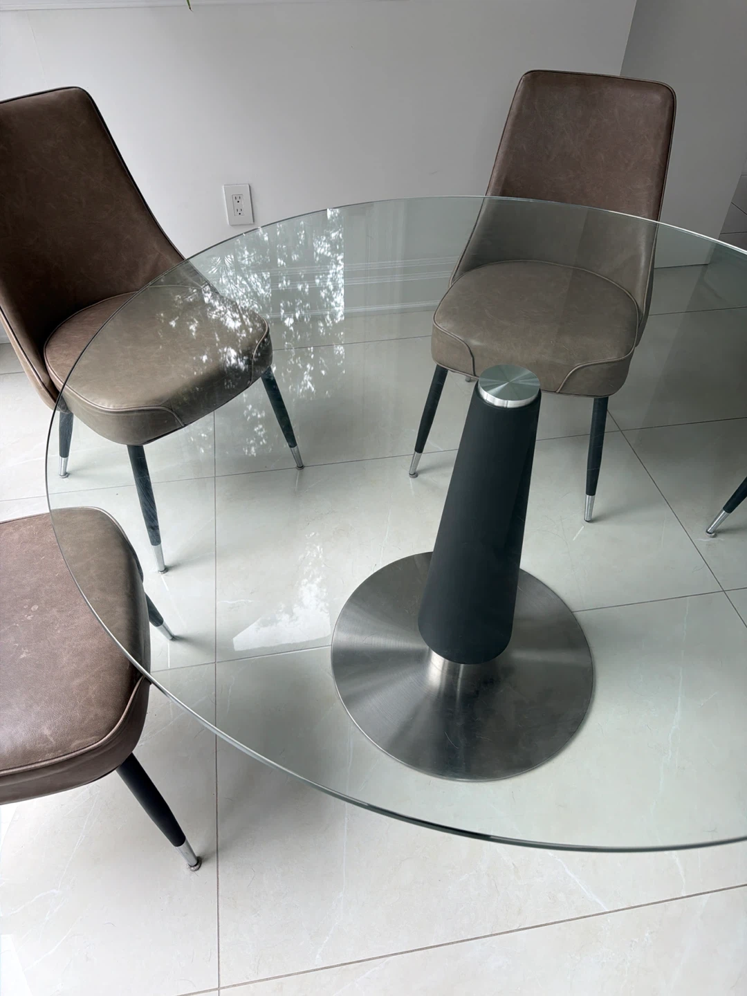 Round Glass Dining Table with Metal Base - photo 3
