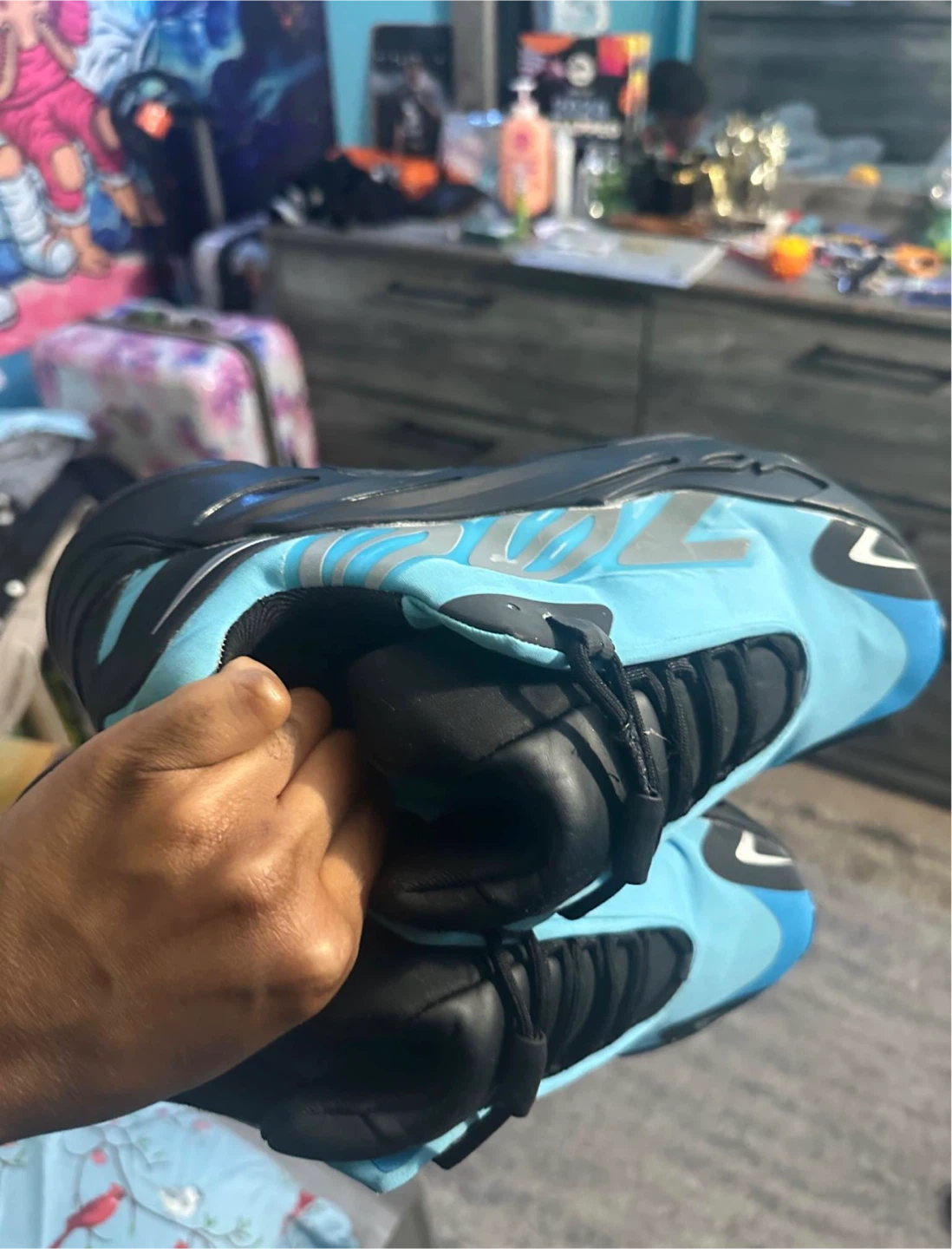 Adidas Yeezy Boost 700 MNVN Bright Cyan - photo 3