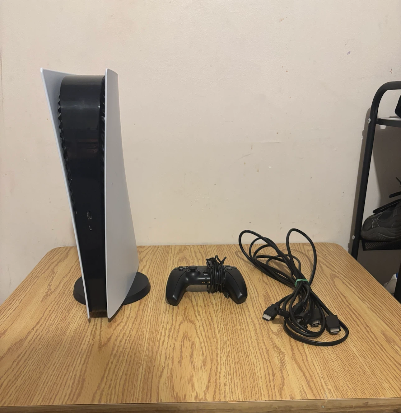 PlayStation 5 Console with Controller and Cables - photo 3