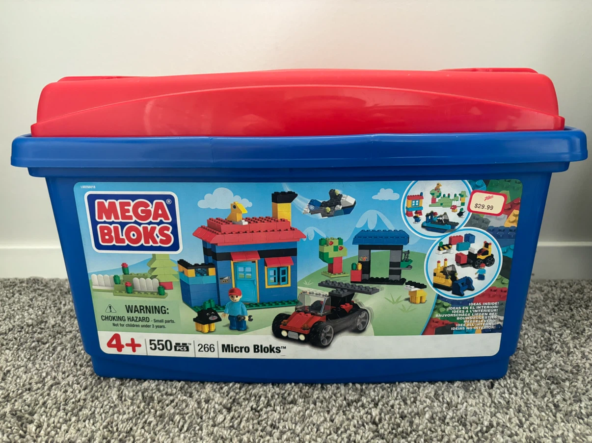 Mega Bloks 550 Piece Building Set