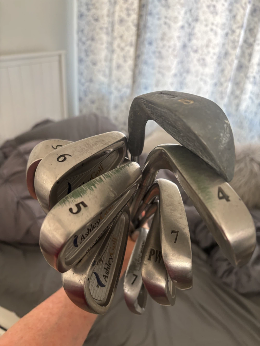 Ladies Golf Bag with clubs
