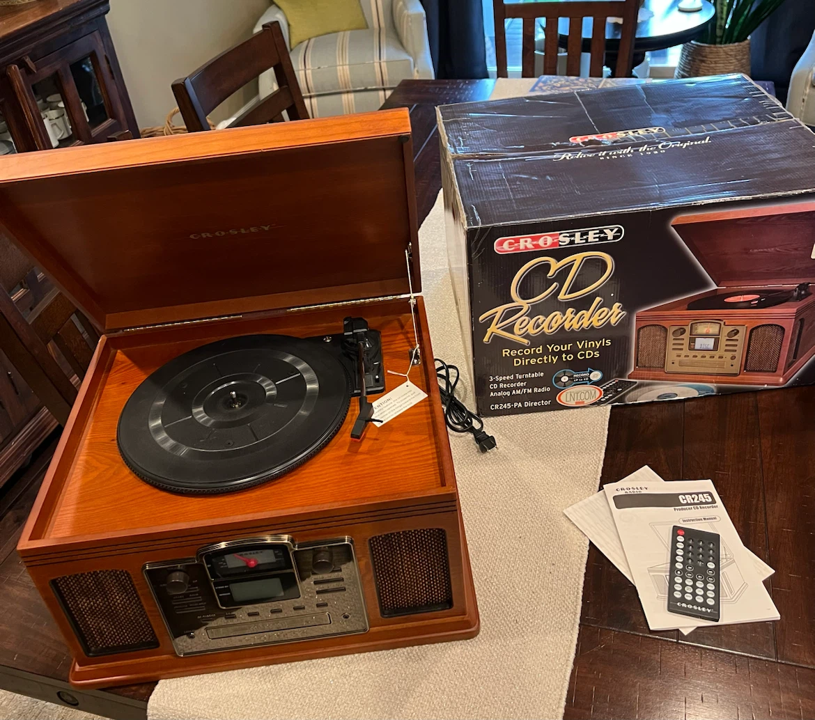 Crosley CR245 Entertainment Center