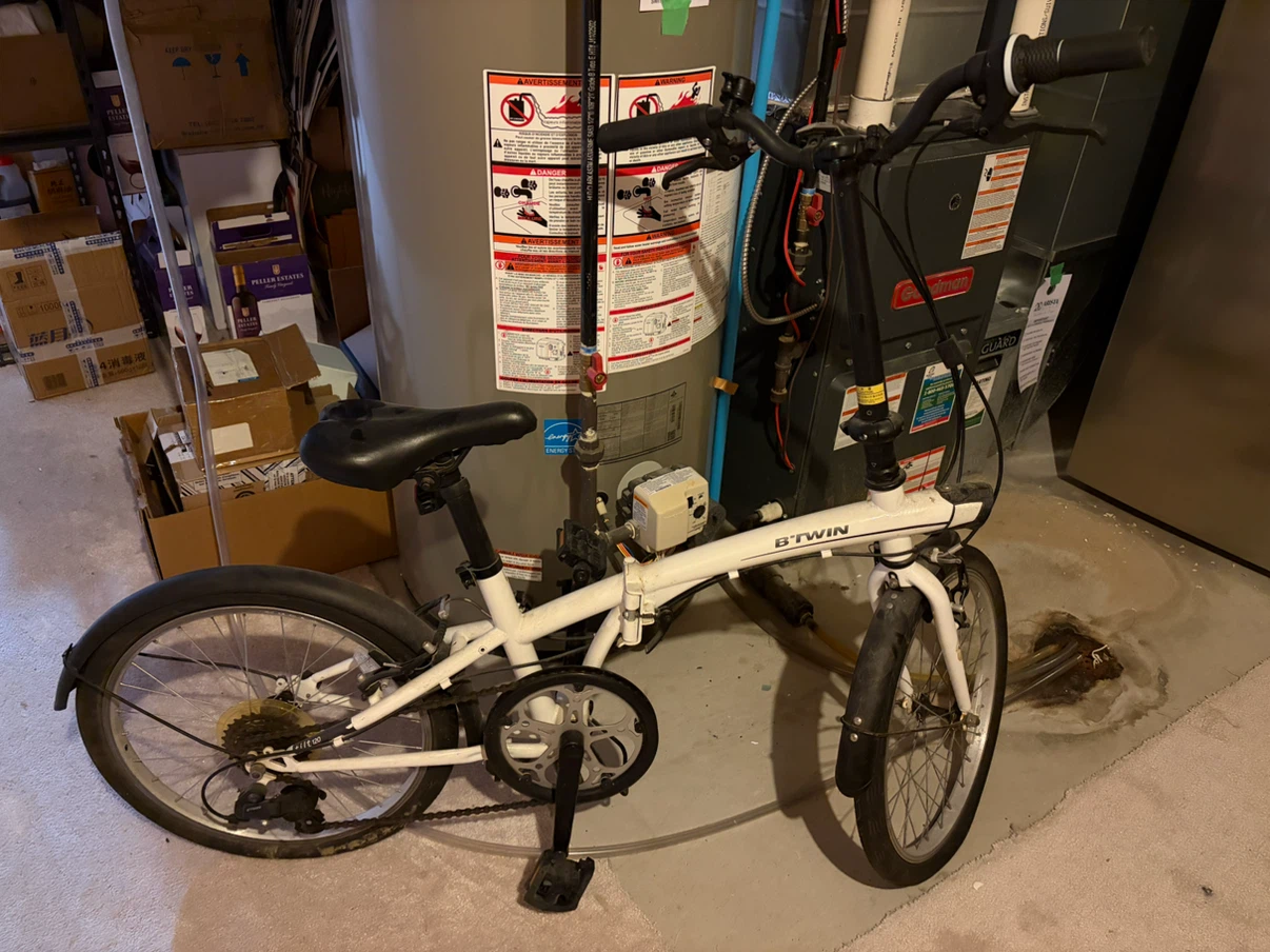 B'Twin Tilt 120 Folding Bike