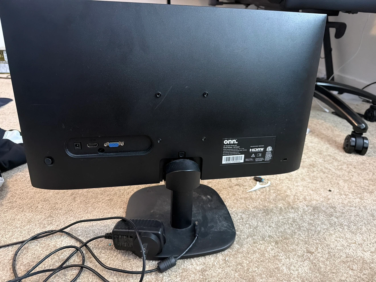 Onn. 22 inch monitor - photo 2