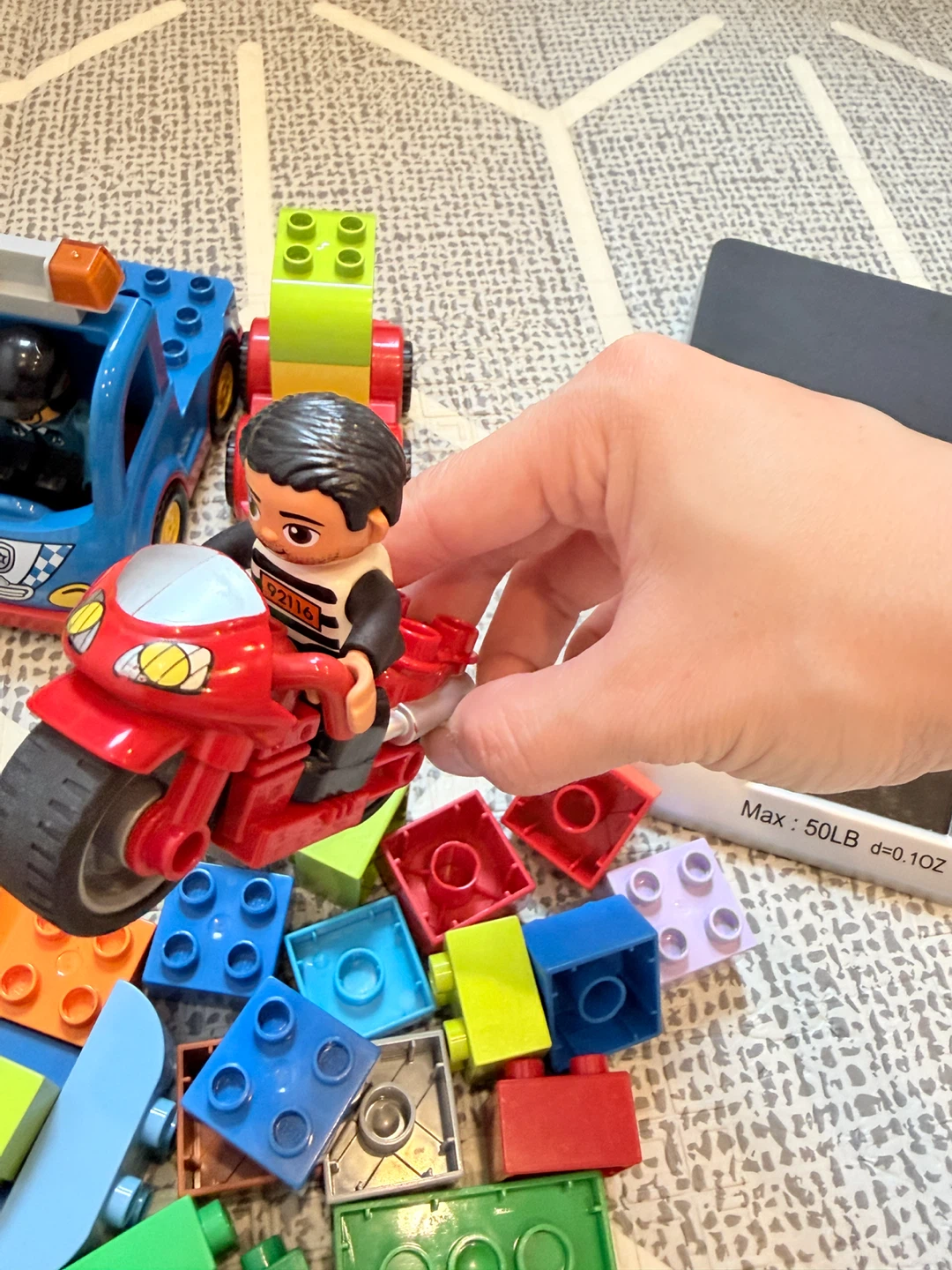 LEGO Duplo Vehicle and Building Block Set - photo 4