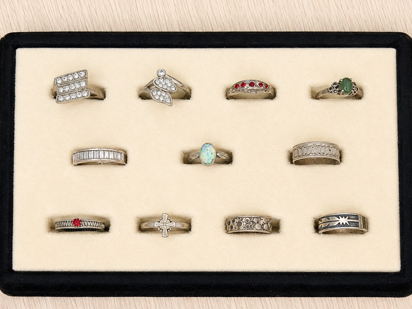 Assorted Fashion Rings Collection - photo 2