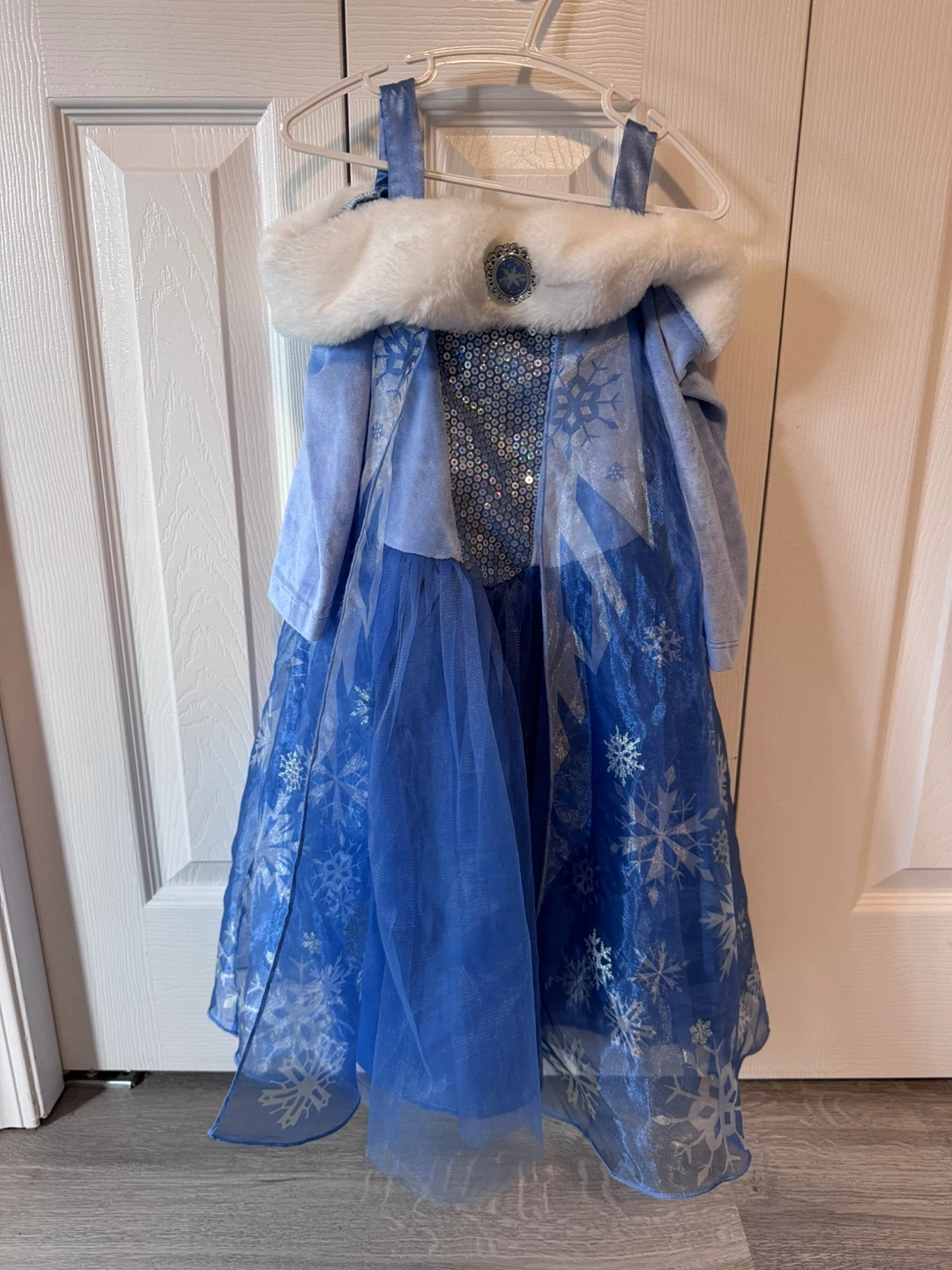 H&M Frozen Elsa Dress Size 3-4A