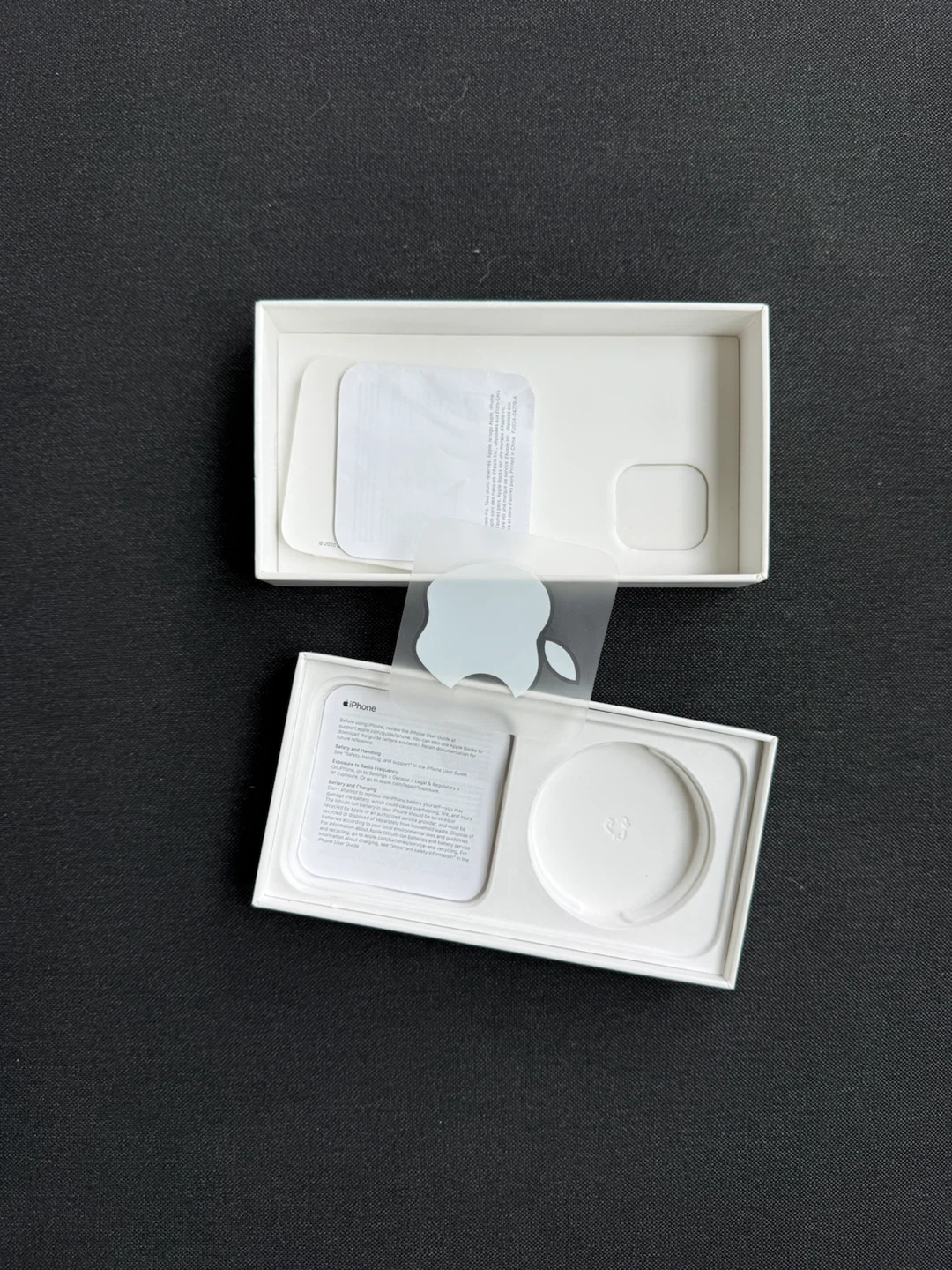 Apple iPhone 12 Empty Box - photo 3