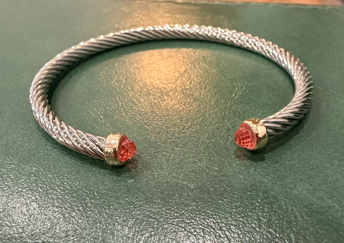Cable Cuff Bracelet - photo 2