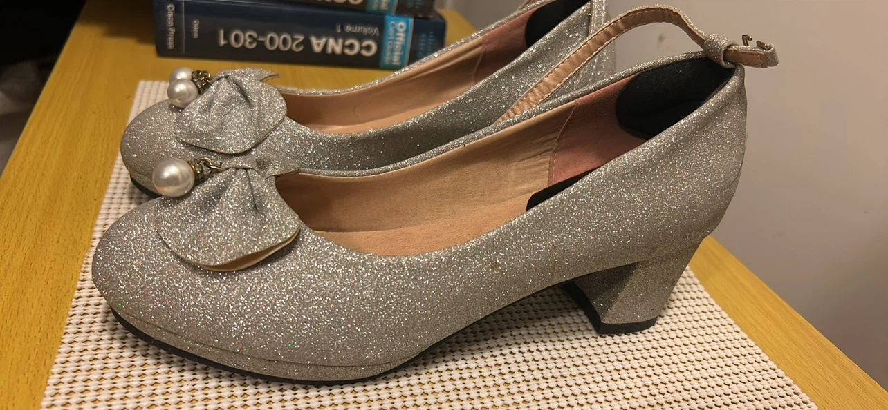 Silver Glitter Low-Heel Shoes - photo 2