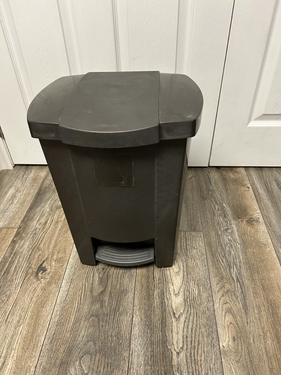 Dark Brown Plastic Pedal Bin - photo 3