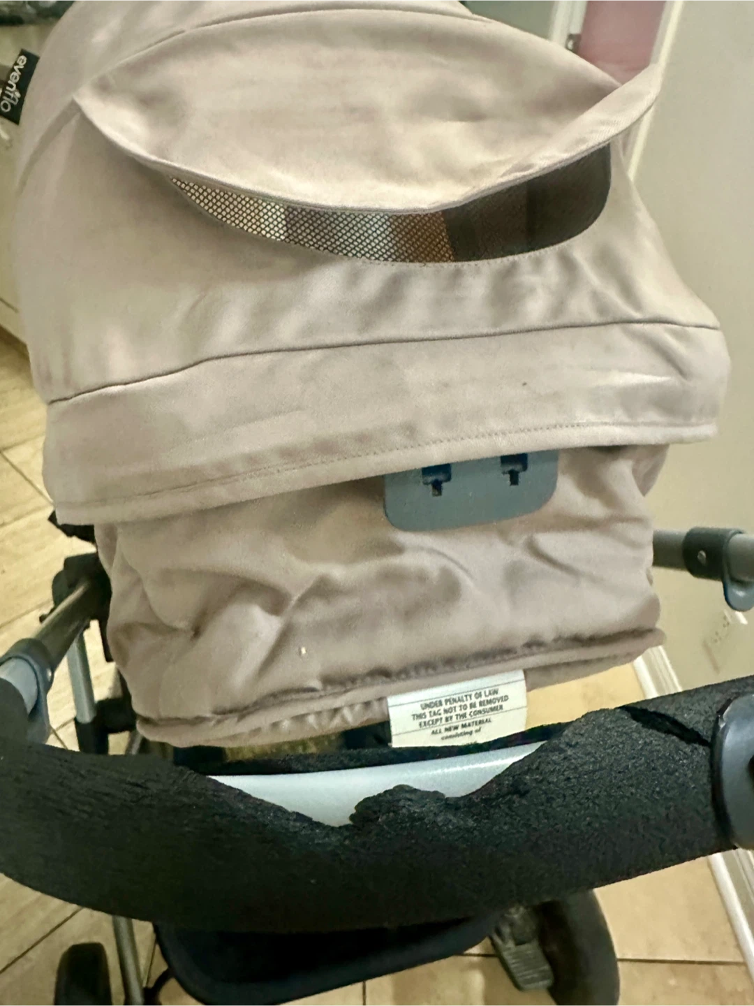 Evenflo Pivot Stroller - photo 5