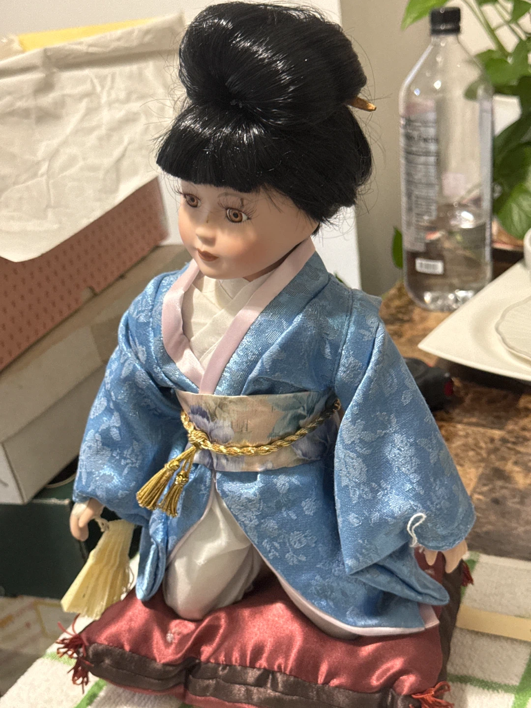Missy Seymour Mann Connoisseur Collection Porcelain Doll - photo 2