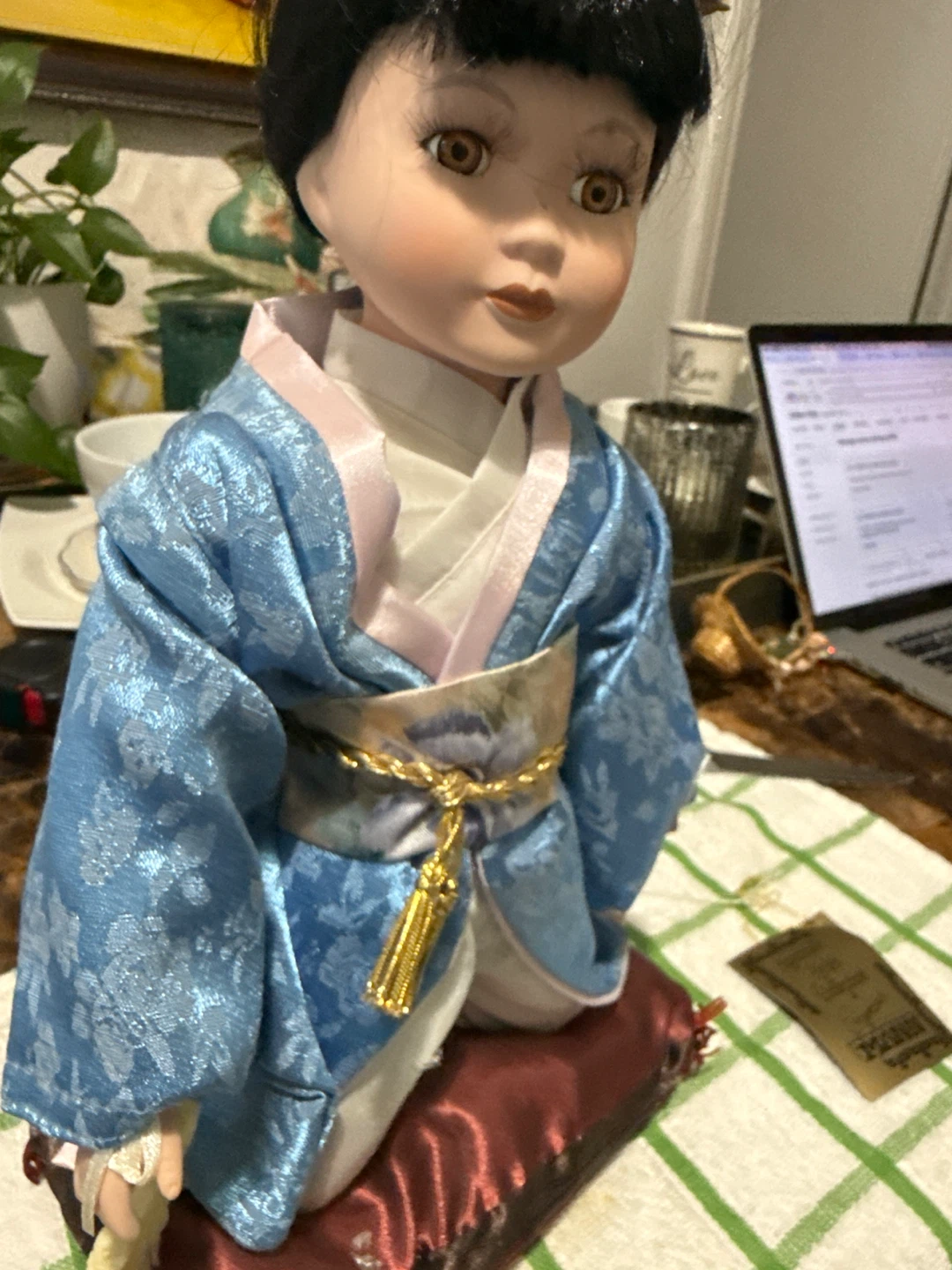 Missy Seymour Mann Connoisseur Collection Porcelain Doll - photo 5