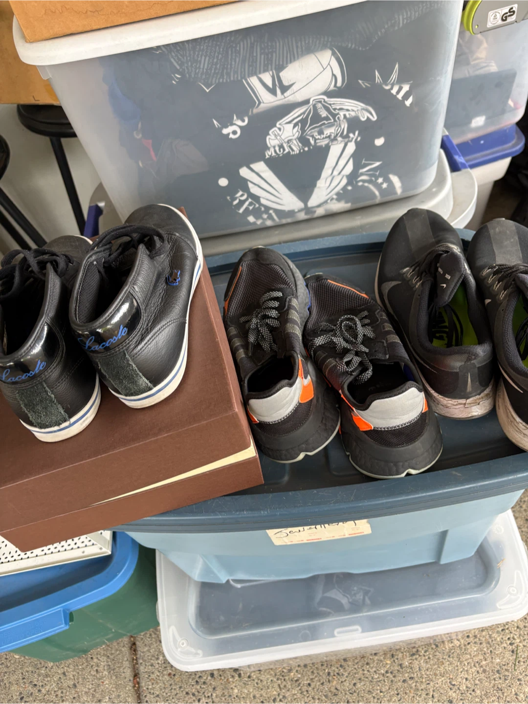 Men’s shoes size 9.5