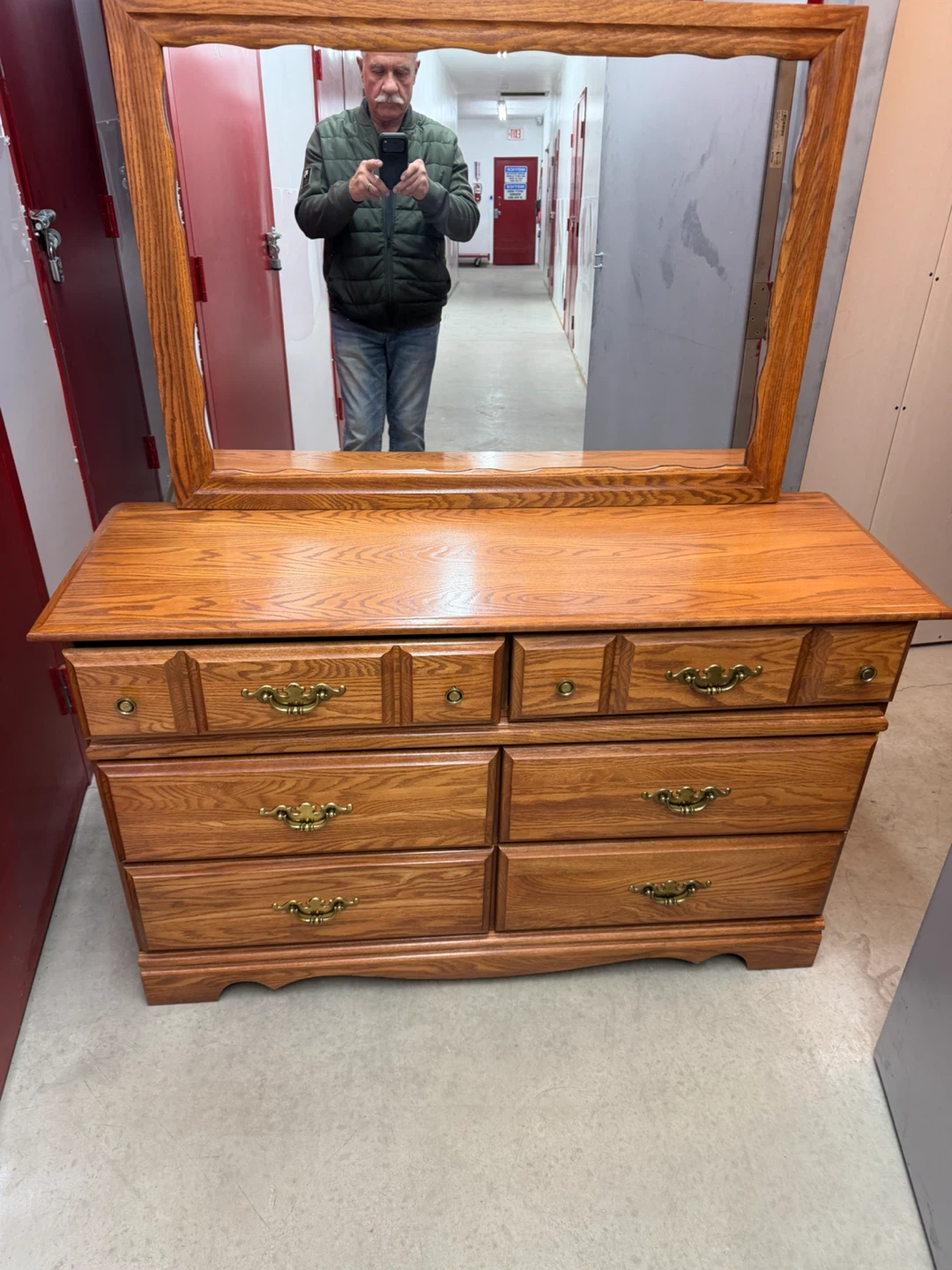 Oak Bedroom Furniture Set