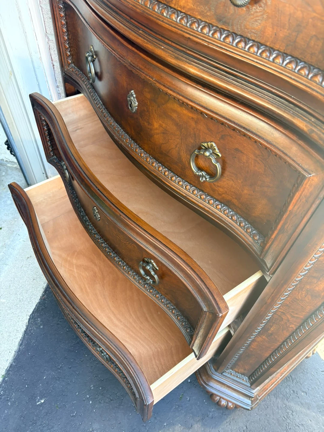 Traditional Dark Wood Tall Chest of Drawers - photo 4