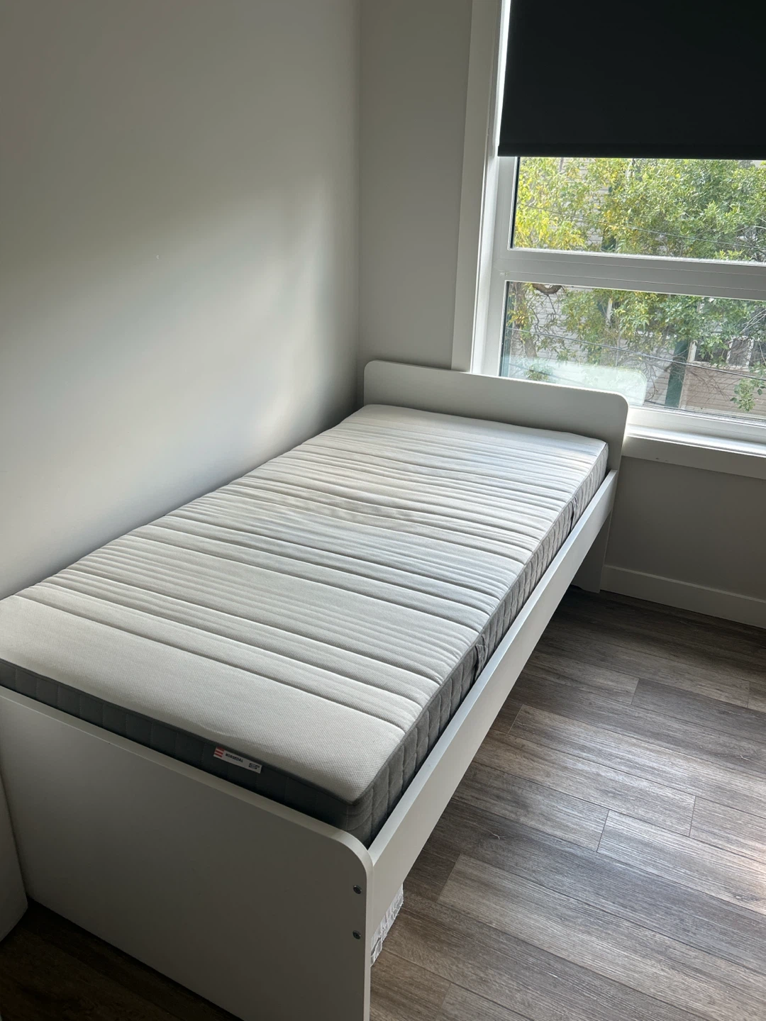 MOVING OUT ikea Morgedal Single Mattress and Bed Frame