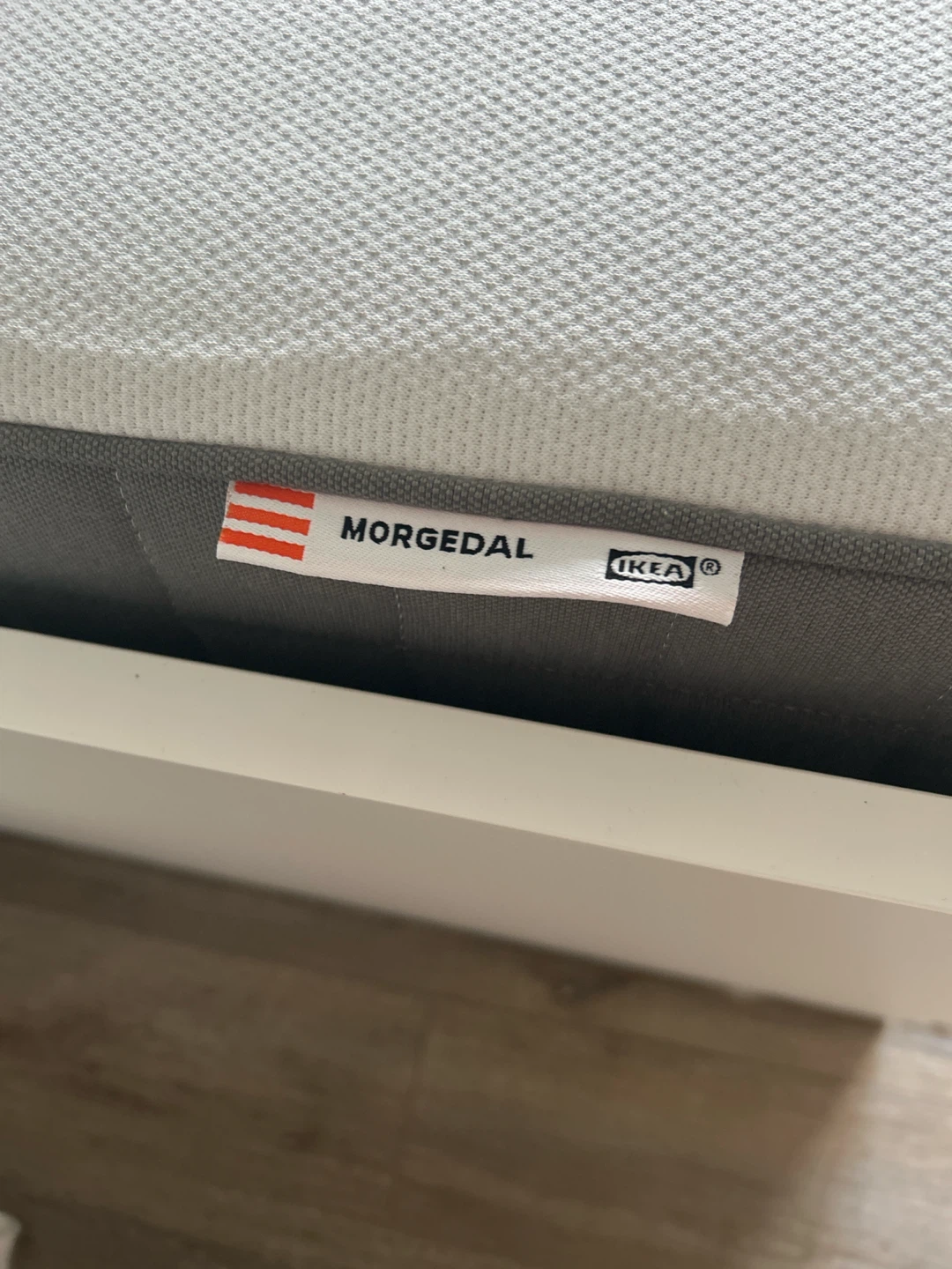 MOVING OUT ikea Morgedal Single Mattress and Bed Frame - photo 5