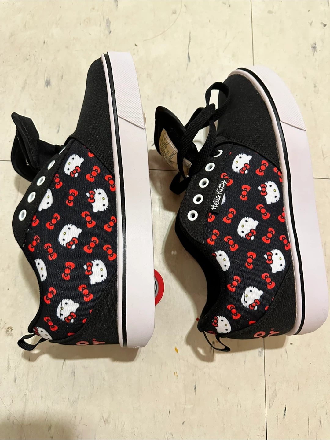 Heelys Hello Kitty Pro 20 Shoes - photo 3