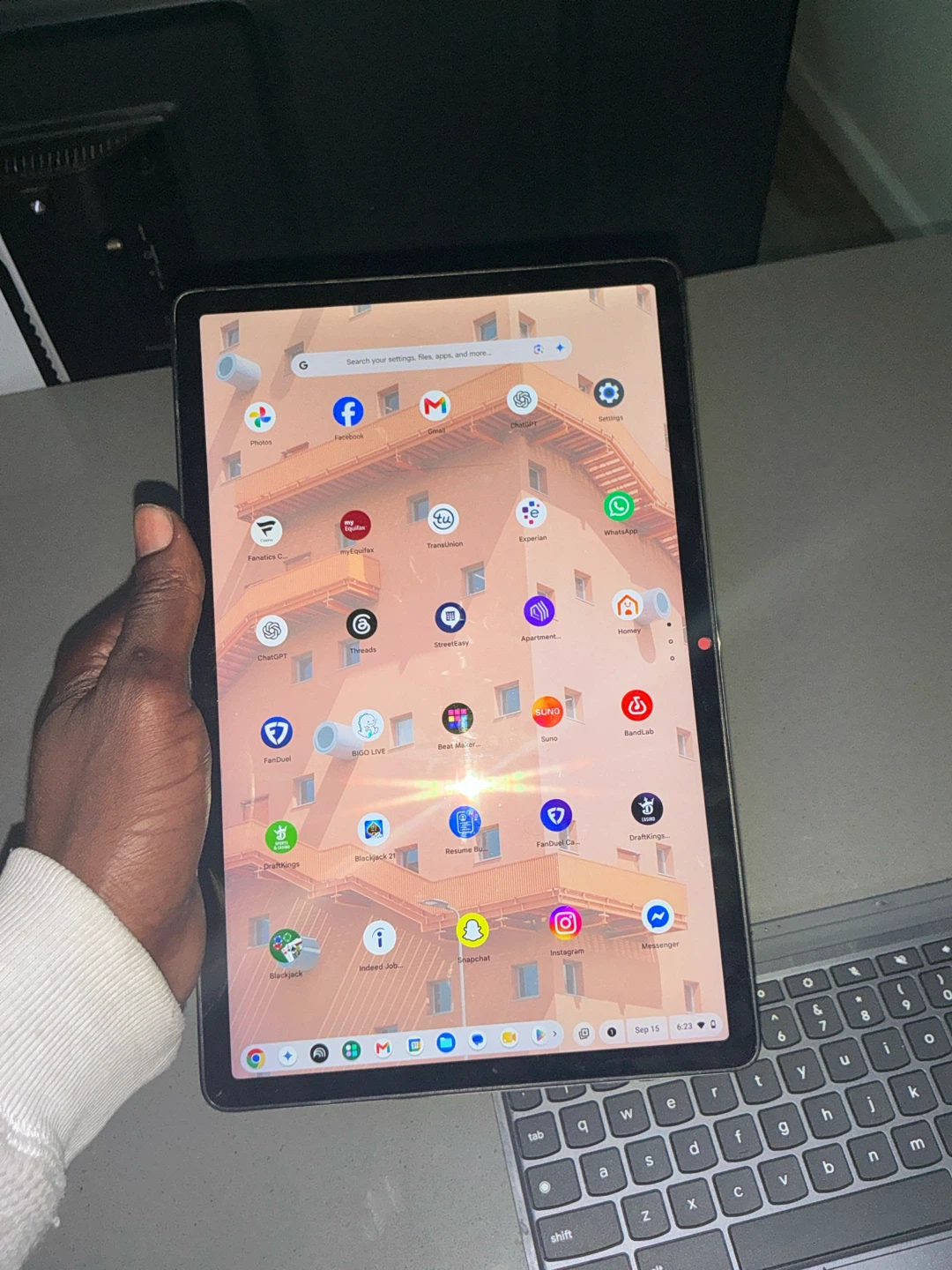 Lenovo Duet Chromebook Tablet with Keyboard - photo 2