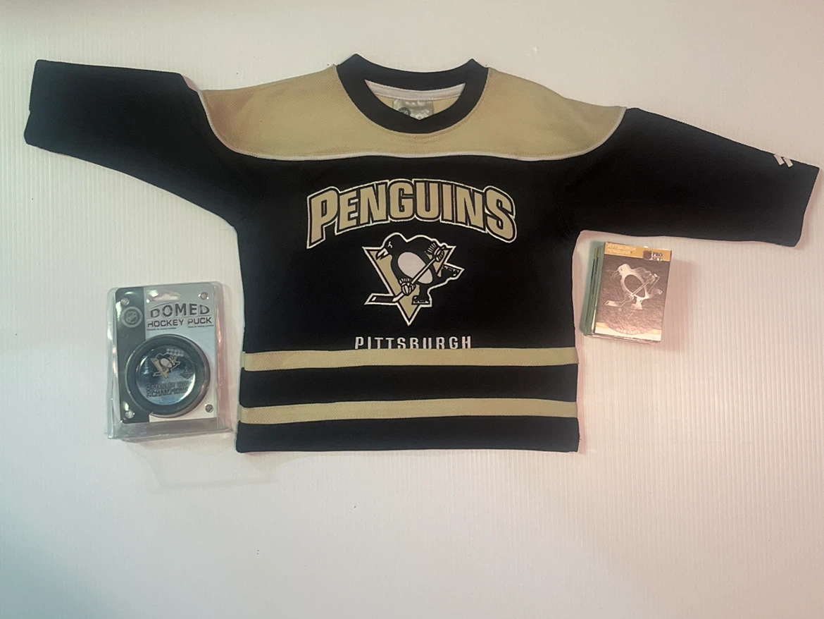 Pittsburgh Penguins Bundle - Kids Jersey, Puck + FREE Cards - photo 2