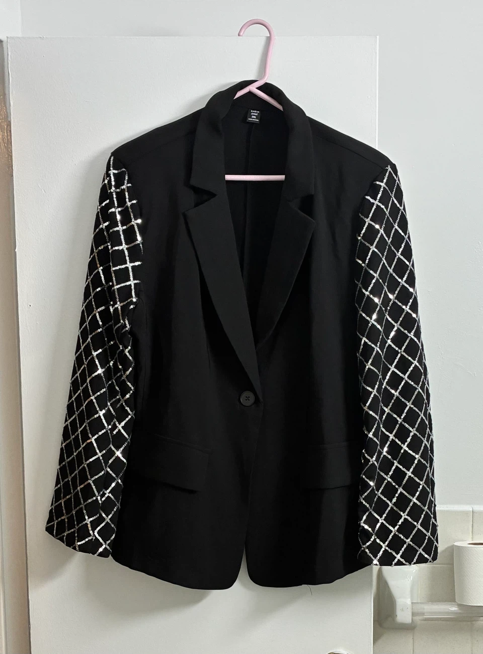 SHEIN Curve Black Sequin Sleeve Blazer