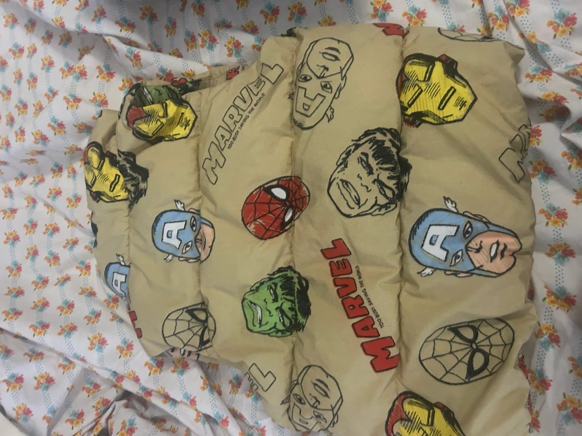 H&M Marvel Puffer Vest 3t/4t