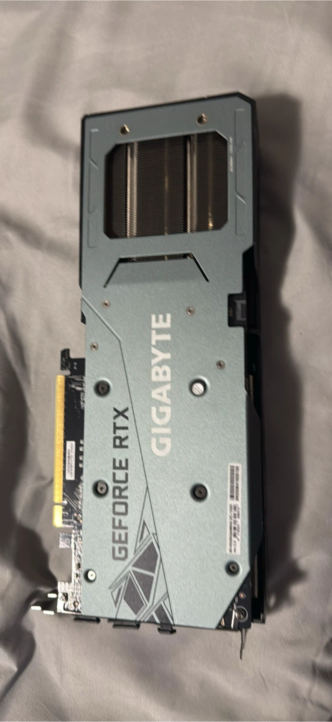 Gigabyte GeForce RTX 3060 Gaming OC 12G - photo 4