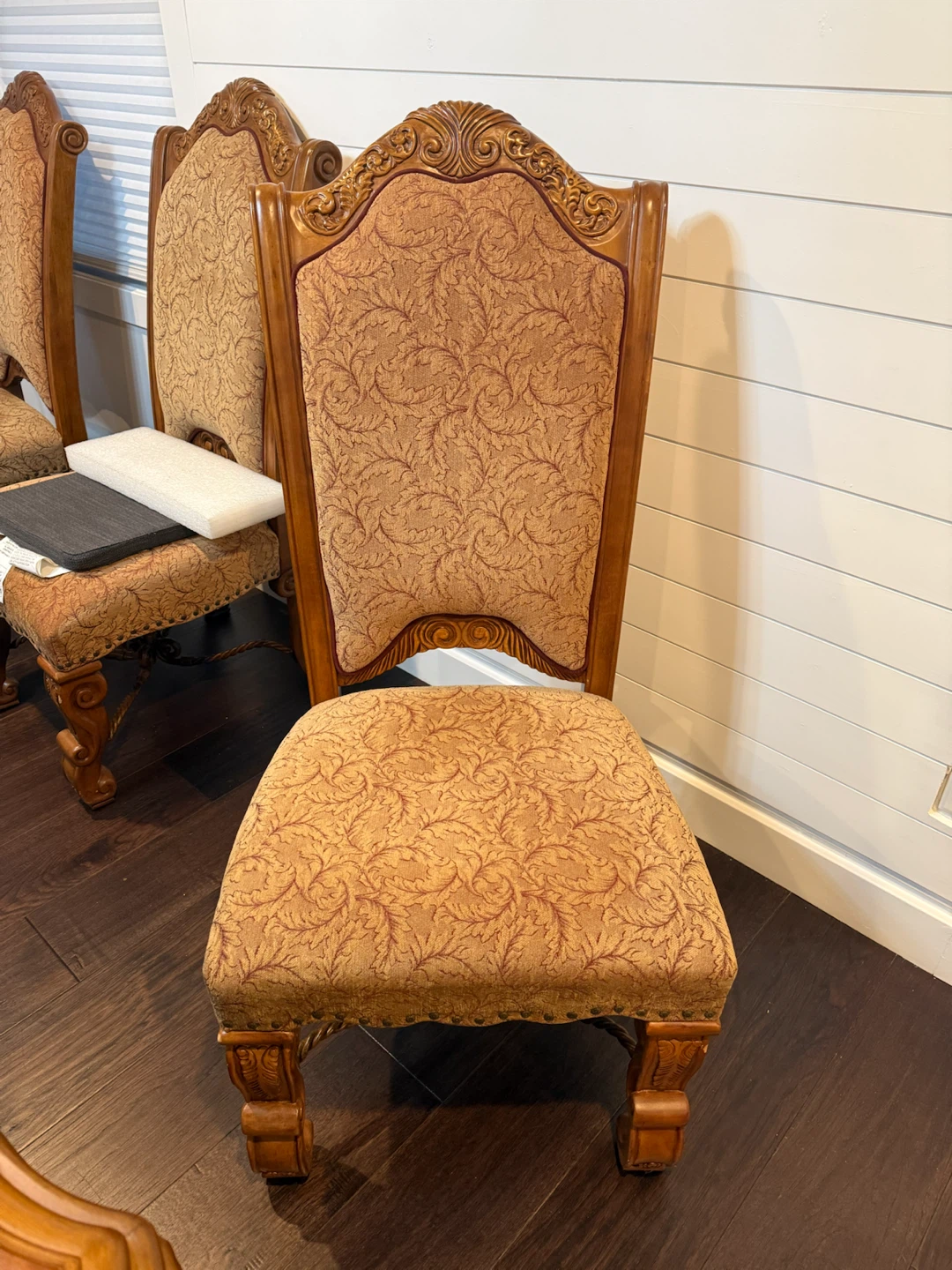 Ornate Dining Chair Set - photo 3