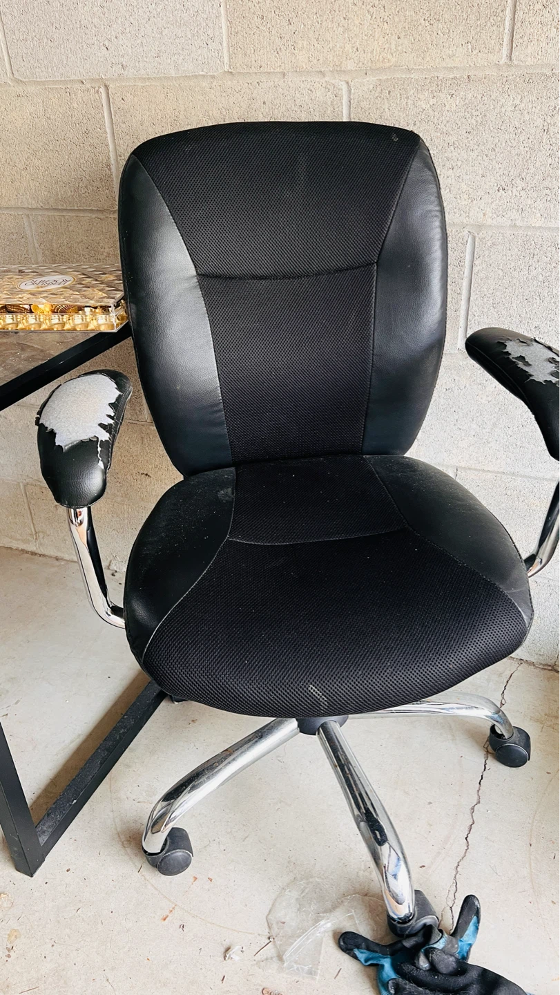 Black Office Chair