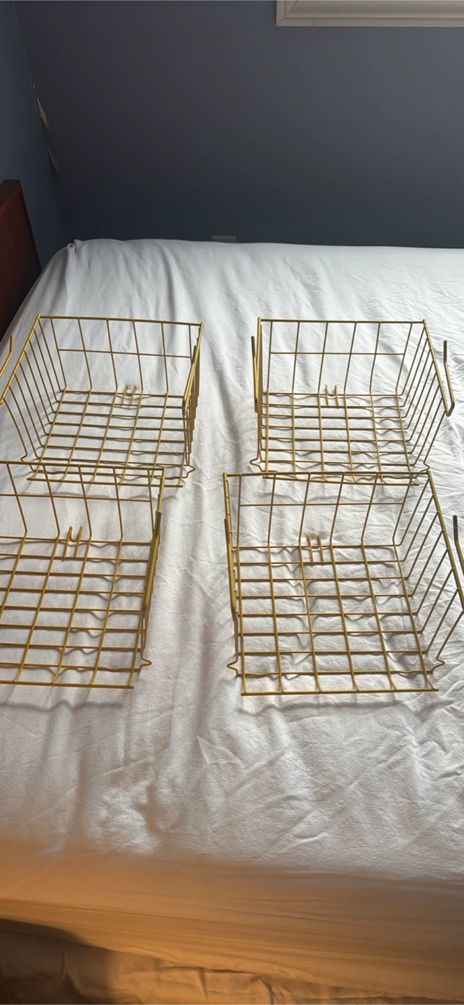 Set of 4 gold wire storage baskets