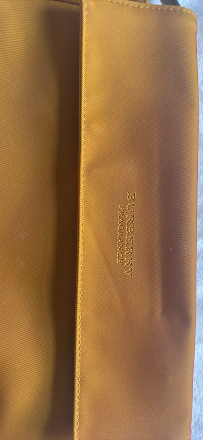 Burberry Fragrances Cosmetic Pouch - photo 2