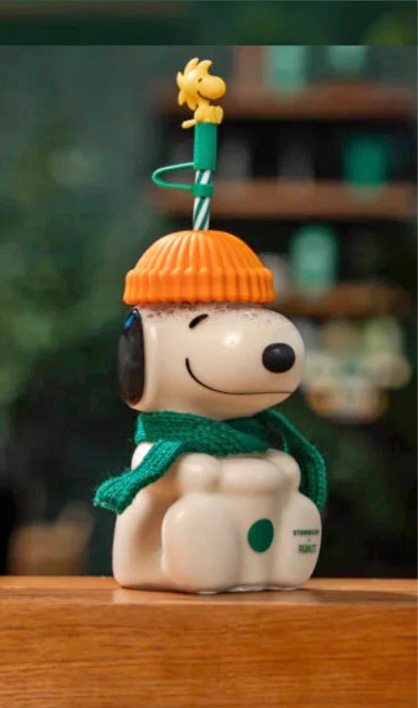 Starbucks Peanuts Snoopy Cold Cup