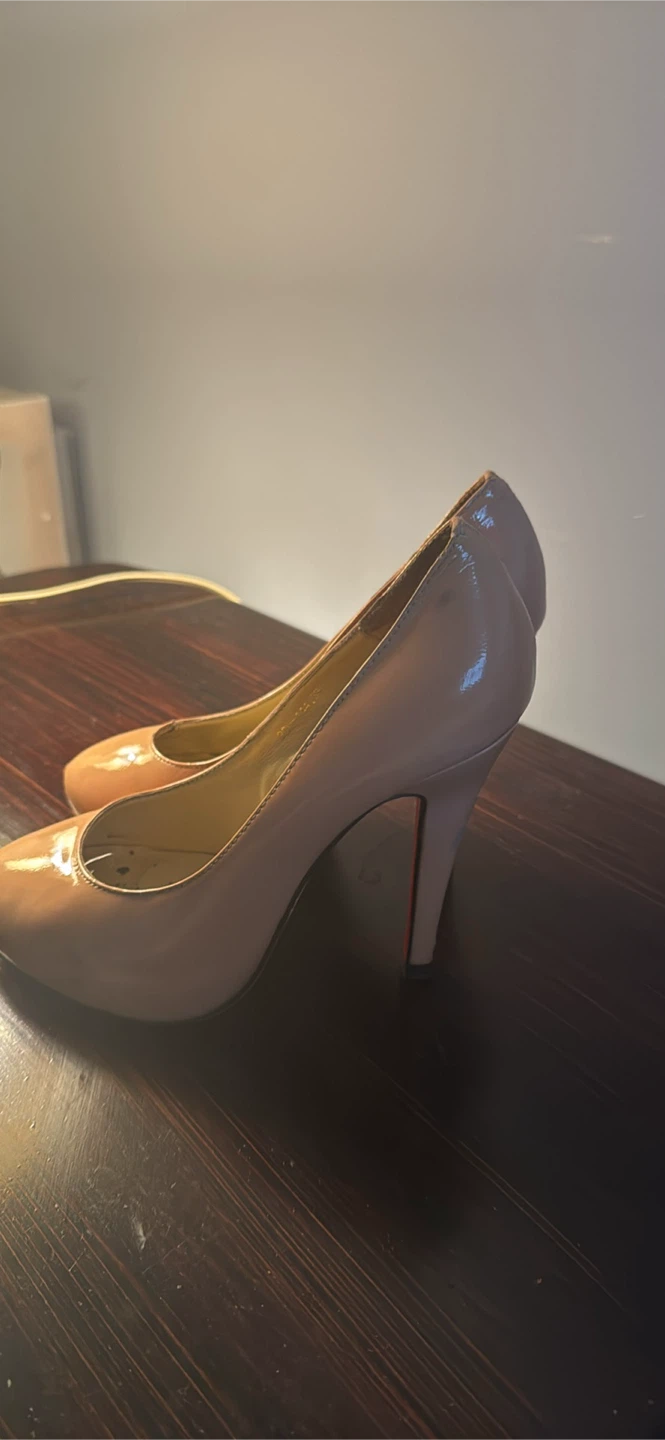Christian Louboutin Nude Patent Pumps - photo 2
