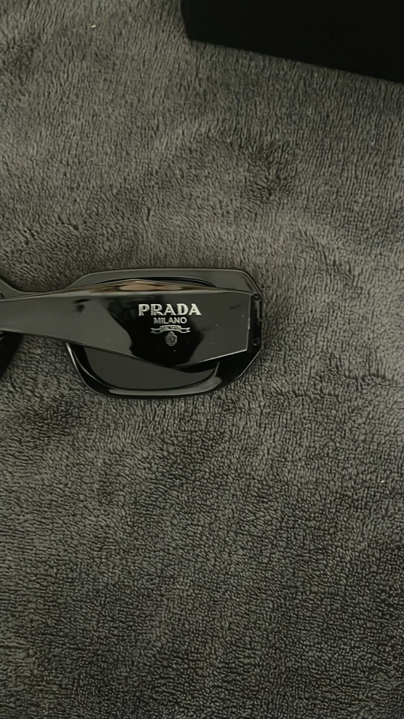 Prada Sunglasses with Case and Accessories - photo 2