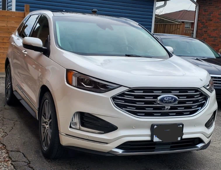 White Ford Edge Titanium SUV