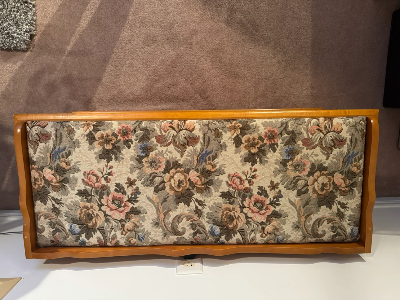 Vintage Floral Padded Wooden Storage Chest - photo 3