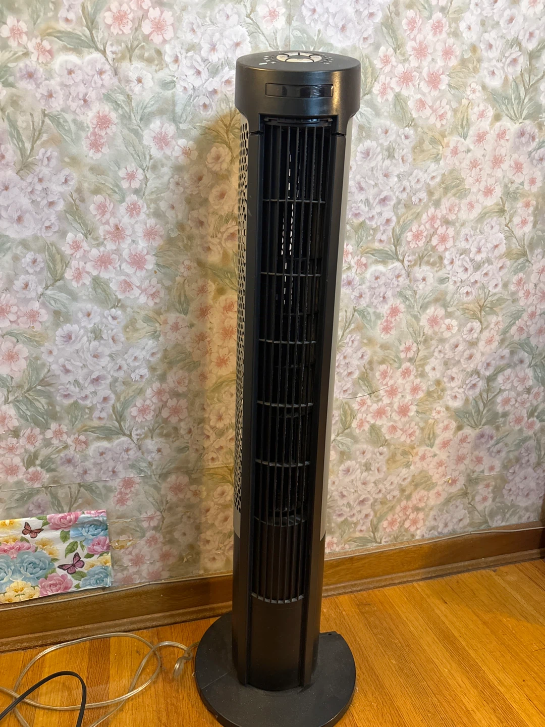Seville Classics Tower Fan