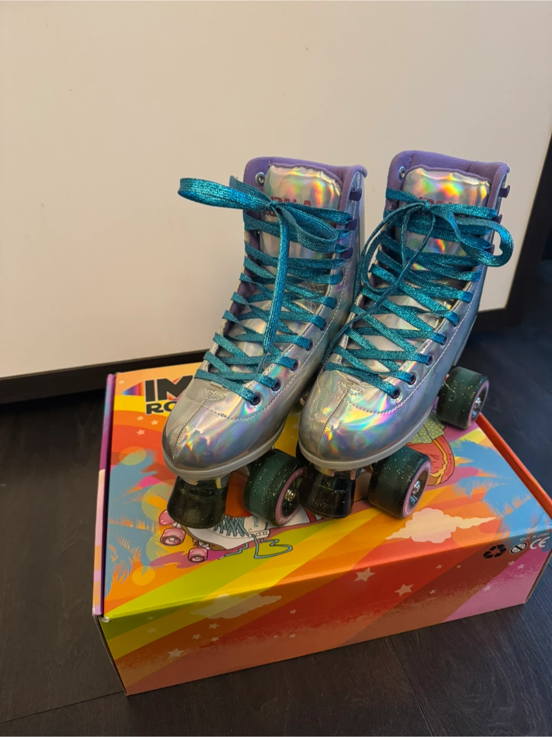 BNIB - Impala Holographic Rollerskates Size 6 US