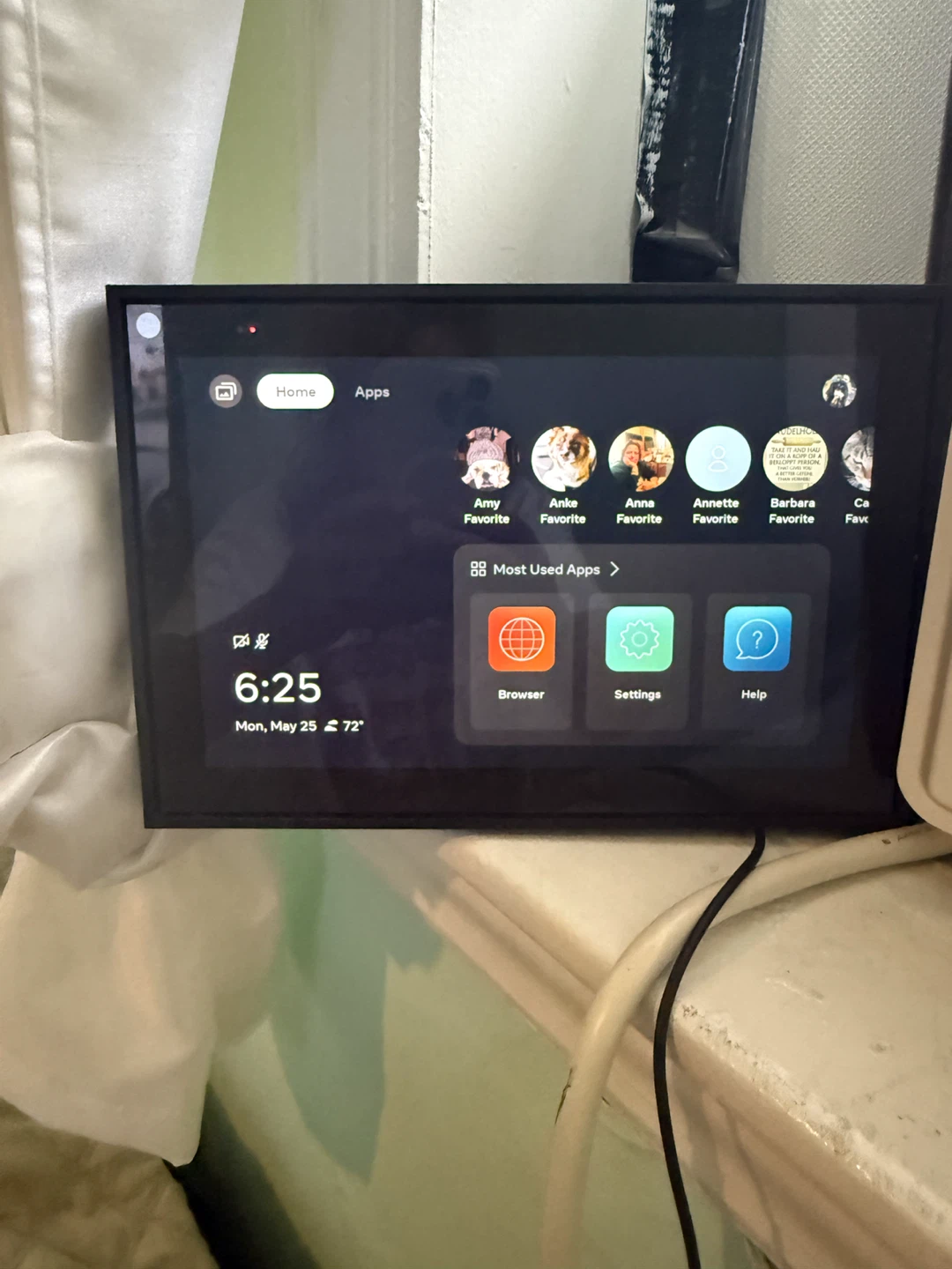 Facebook Portal 10 inch Smart Video Calling Device - photo 4