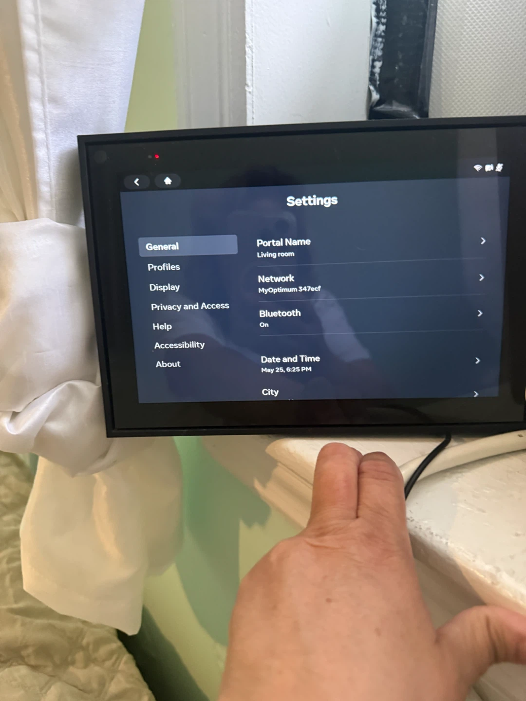 Facebook Portal 10 inch Smart Video Calling Device - photo 5