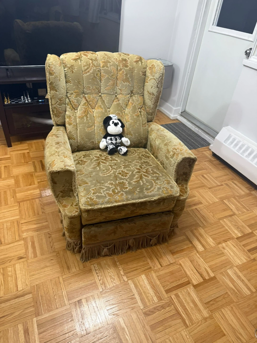Vintage Floral Reclining Armchair