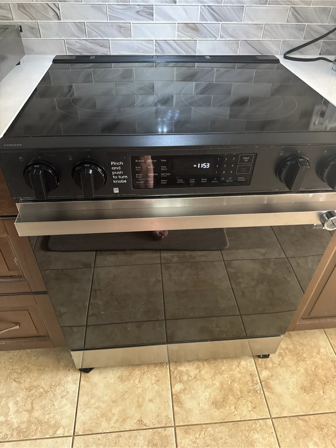 Samsung Slide-in Electric Range 30-inch