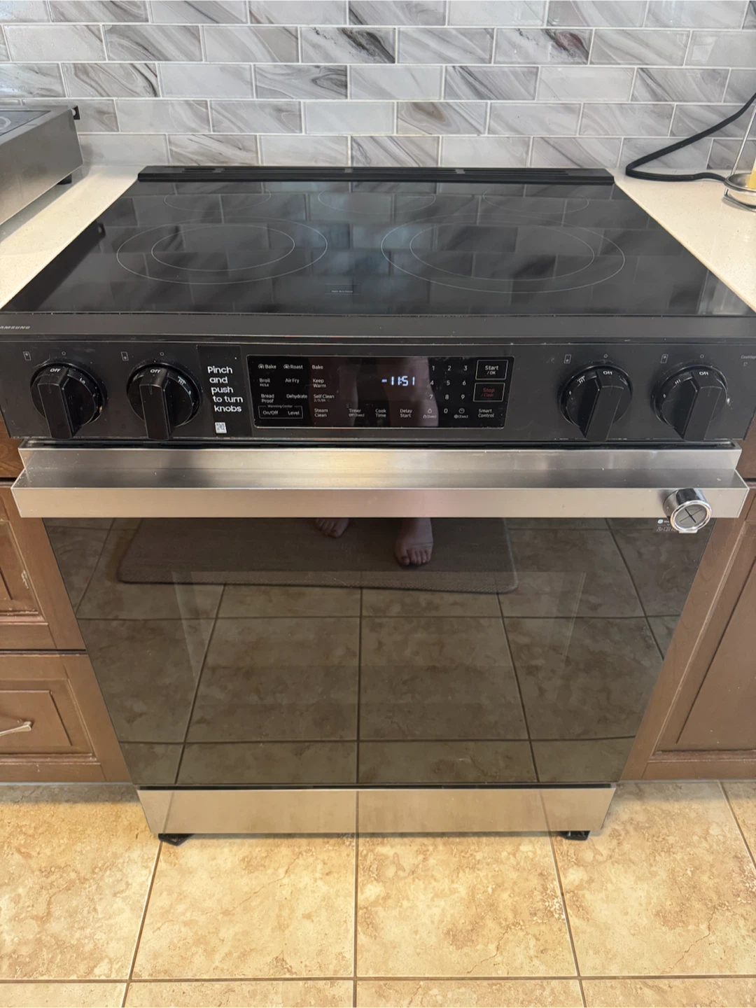 Samsung Slide-in Electric Range 30-inch - photo 3