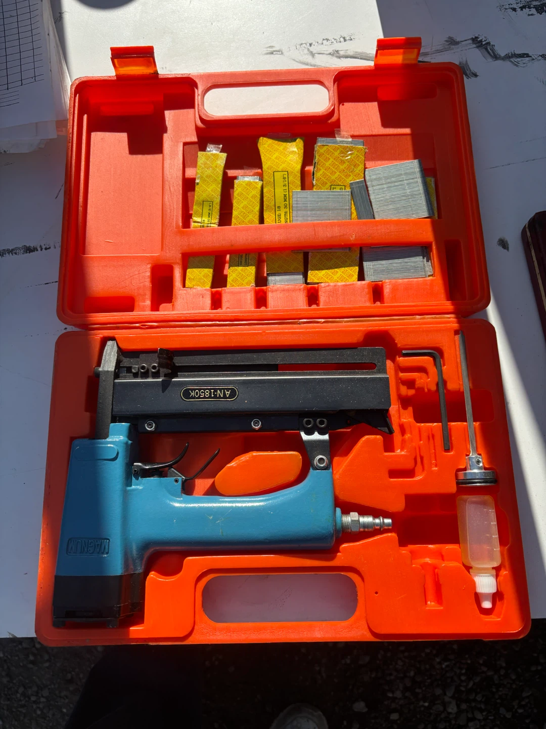 Magnum Air Nailer Kit AN1850K